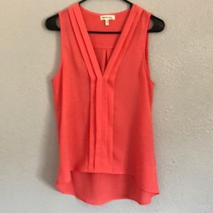 Sleeveless blouse